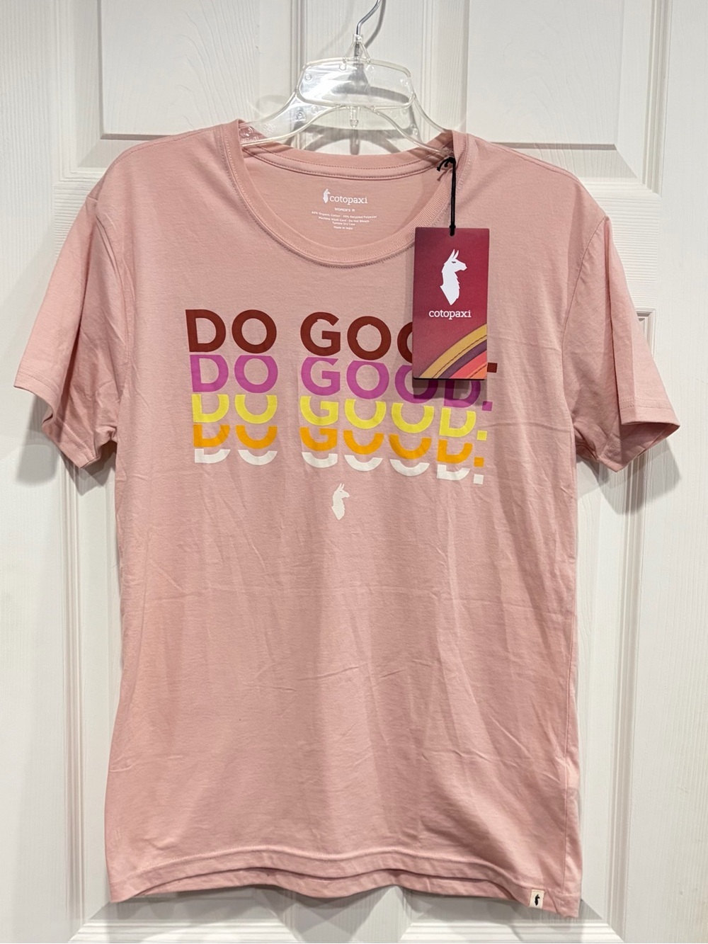 Cotopaxi Women's Medium Do Good Repeat Organic T-Shirt Coral NWT Cotton Blend